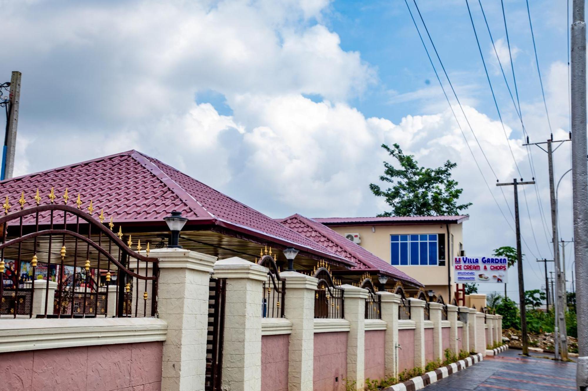 Villa Hilton Hotels Uyo Exterior foto