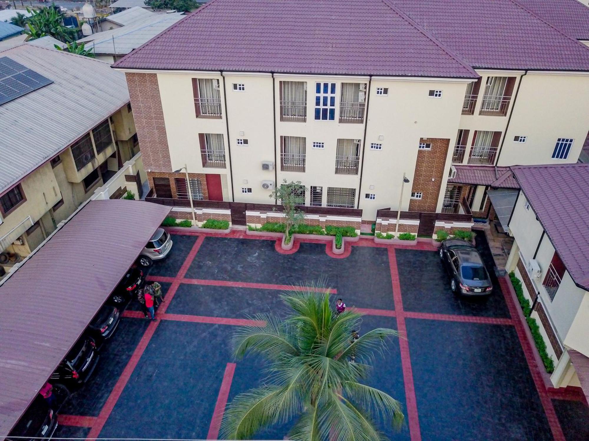 Villa Hilton Hotels Uyo Exterior foto